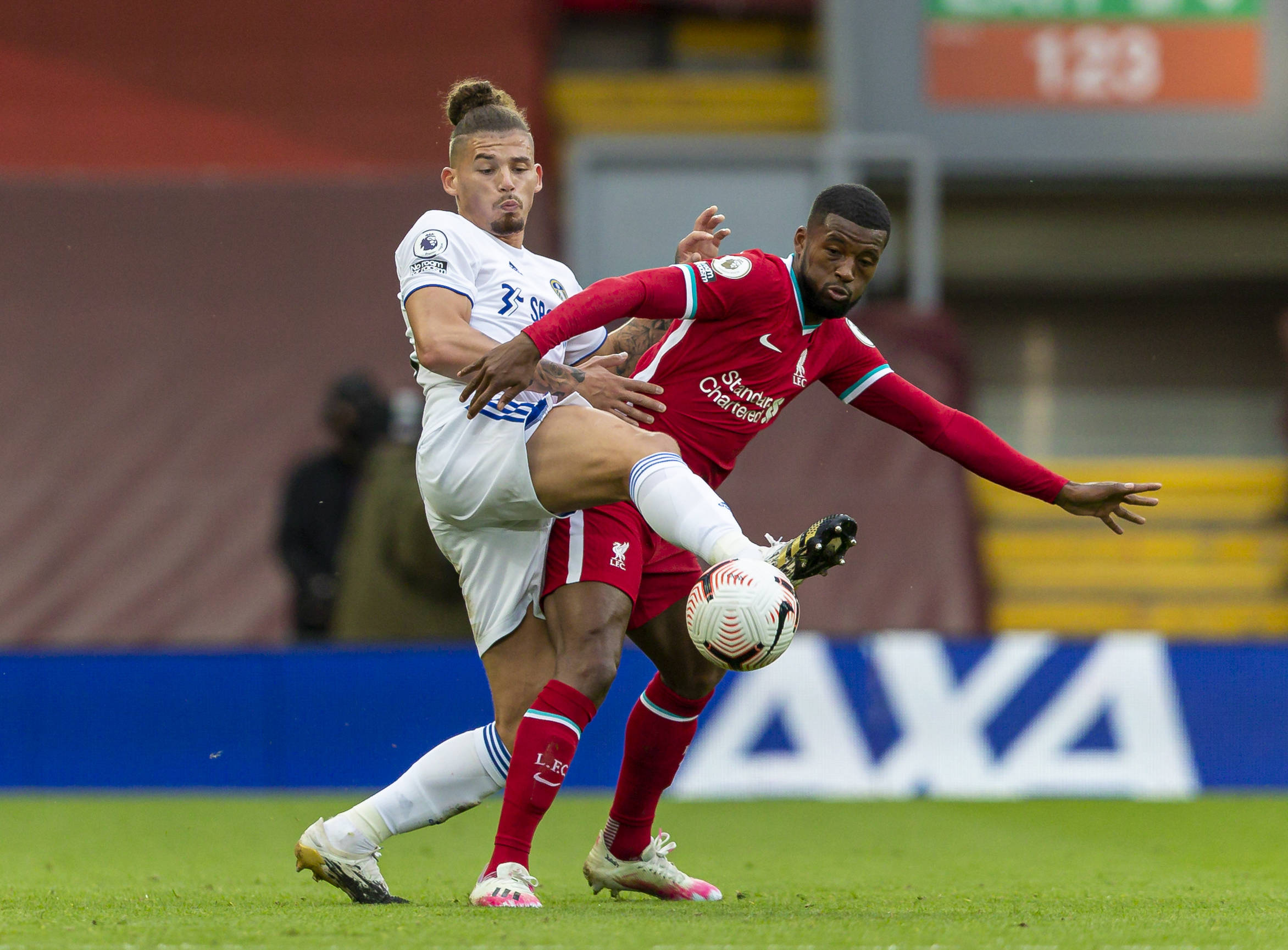 估的中心 估的中心