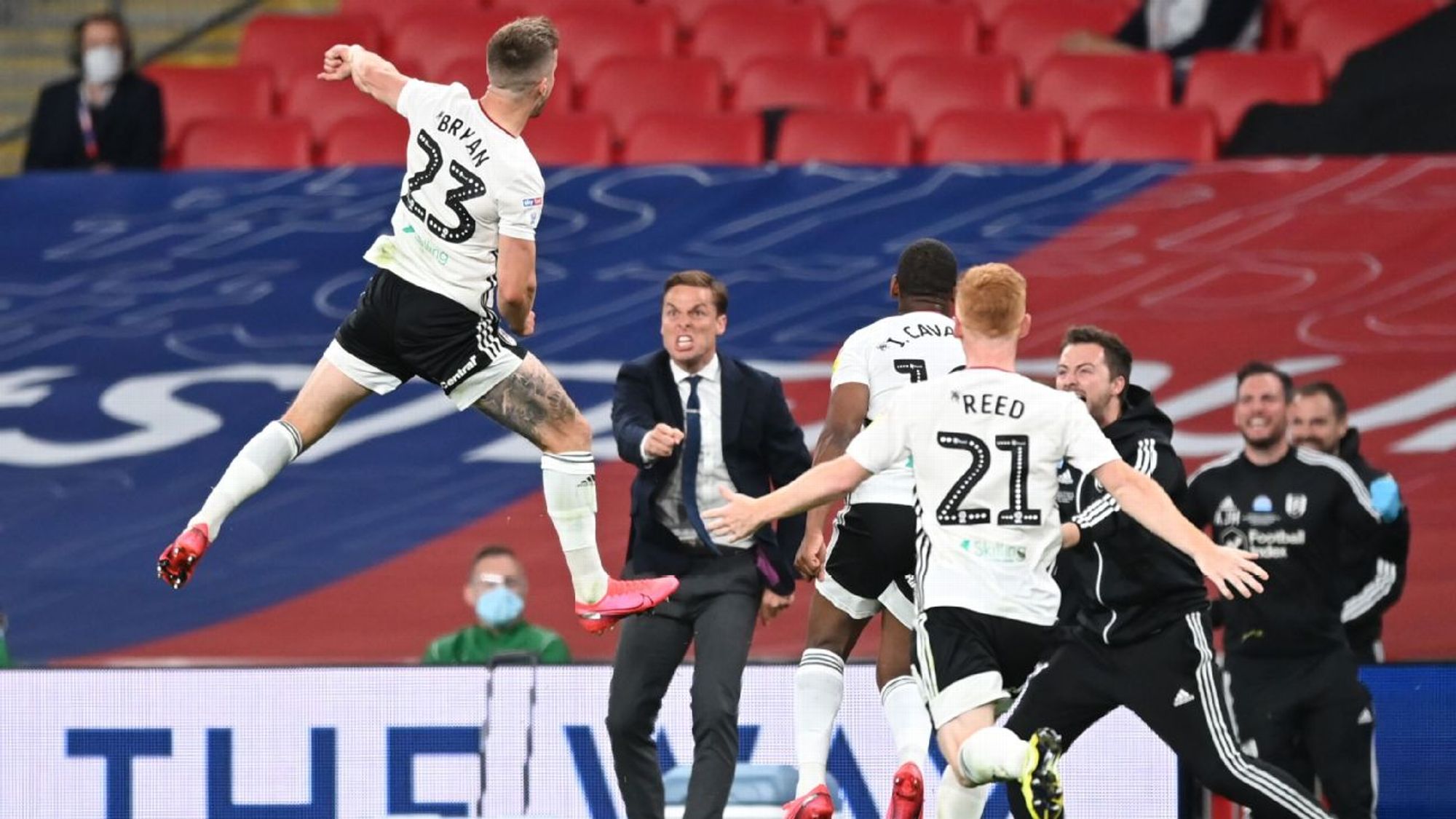 里竞技这样 里竞技这样